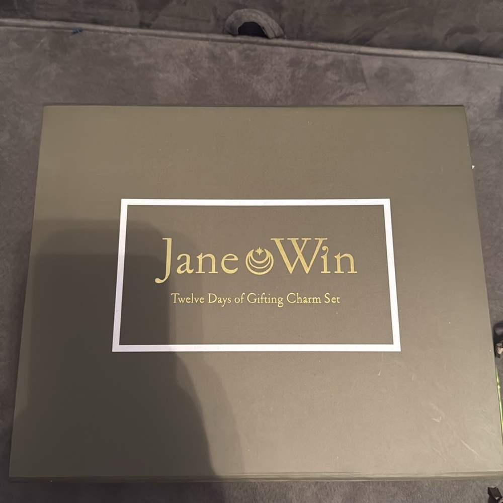 Jane Win 12 days of Christmas Box Collection